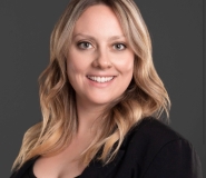Chelsea Armstrong Headshot