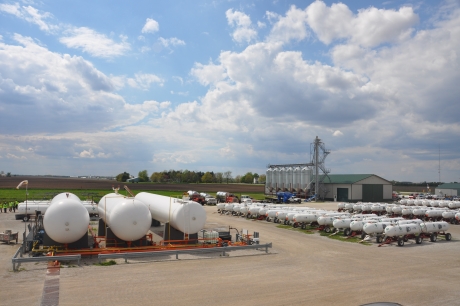 Ag Retailer Tanks